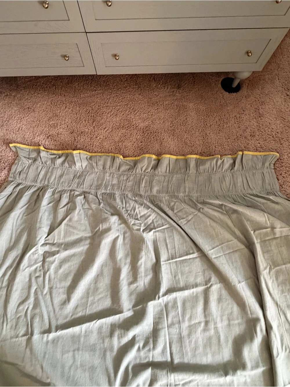 Anthropologie cotton ruffle top woven curtain panel 96 x 50 moss green yellow